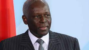 Ex-presidente angolano José Eduardo dos Santos morre aos 79 anos
