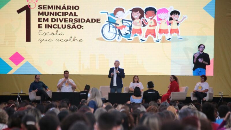 Prefeito José Sarto participa do segundo dia do I Seminário Municipal em Diversidade e Inclusão: escola que acolhe