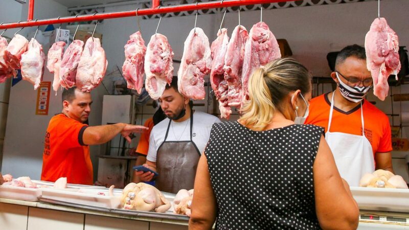 Após sequência de altas da picanha e alcatra, o que esperar dos preços das carnes até o fim do ano?