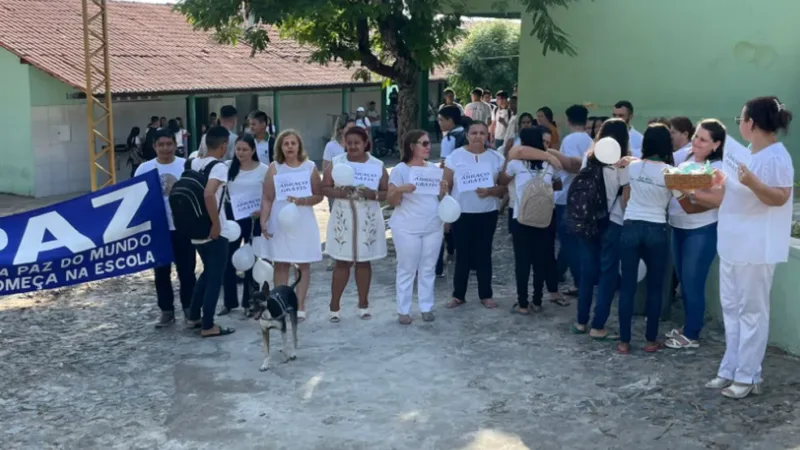 Alunos retornam às aulas em escola onde estudante morreu com tiro de colega que usou arma de CAC