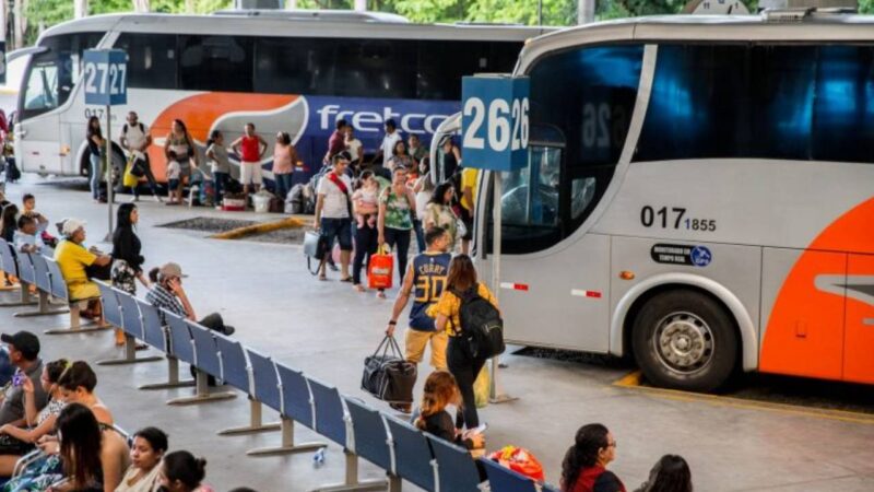 Lei que permite jovens viajarem de graça pelo País é validada pelo STF; veja como conseguir