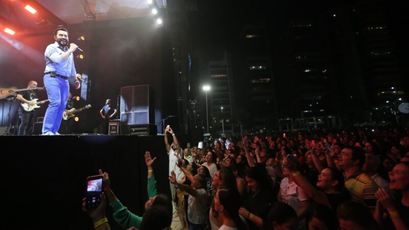 Natal de Todos reúne cristãos em noite de grandes atrações