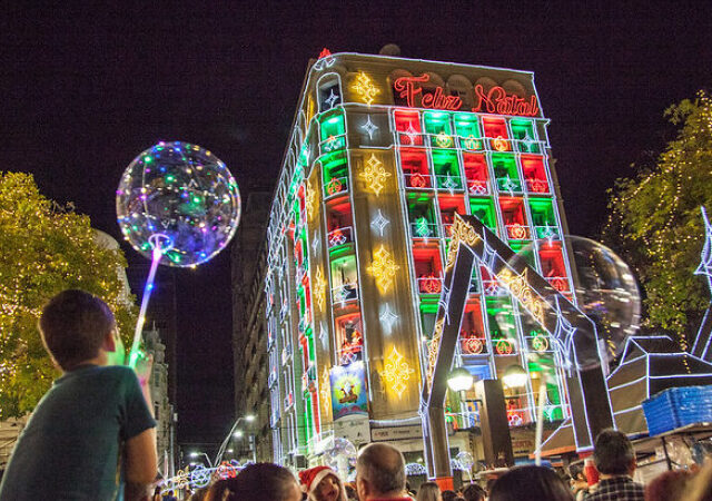 AMC disciplina circulação durante programação do Ceará Natal de Luz na Praça Portugal