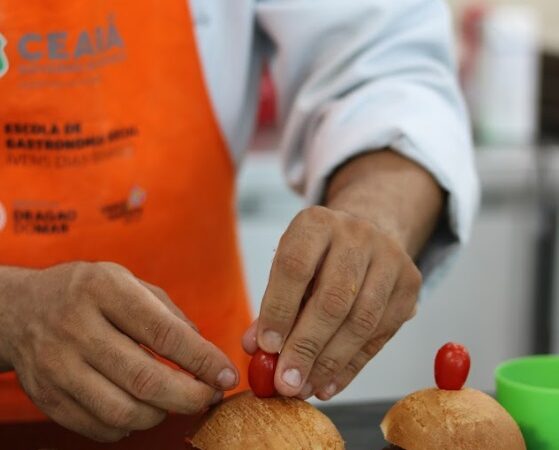 Escola de Gastronomia Social oferta 260 vagas para cursos gratuitos em janeiro