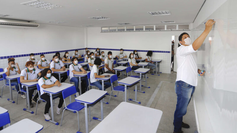 Ceará tem maior proporção de alunos do ensino fundamental matriculados em tempo integral no Brasil