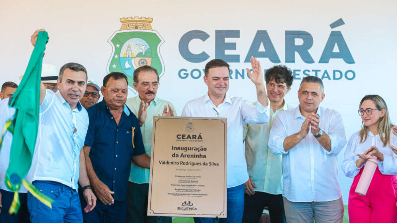 Governo do Ceará entrega areninha 306 do Estado no município de Ibicuitinga