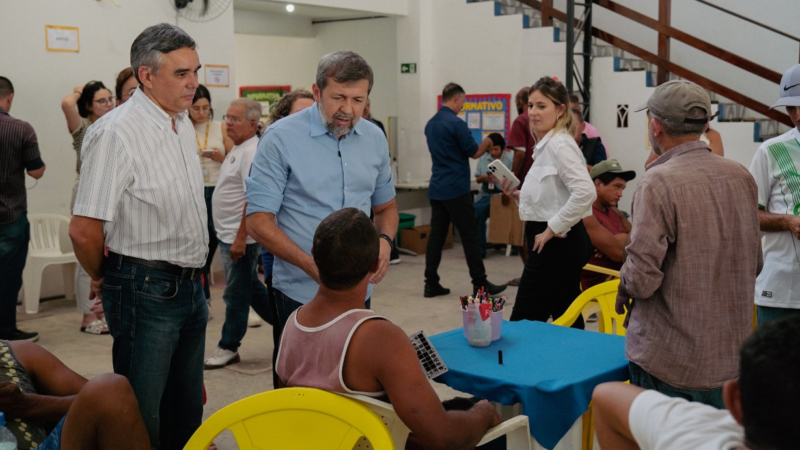 Prefeito em exercício visita nova sede do Centro de Convivência para Pessoas em Situação de Rua