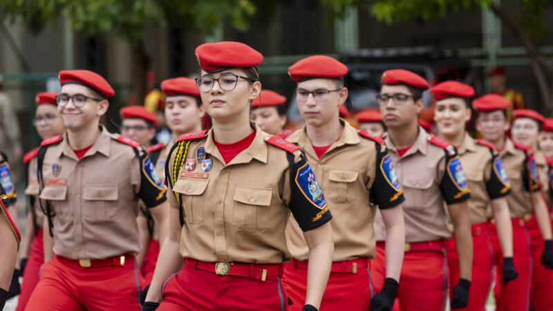 Colégios militares da PMCE e do CBMCE abrem processo seletivo para o ano de 2024