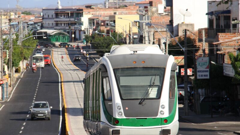 Enem 2023: Metrô e VLTs circulam gratuitamente neste domingo (5); veja os horários