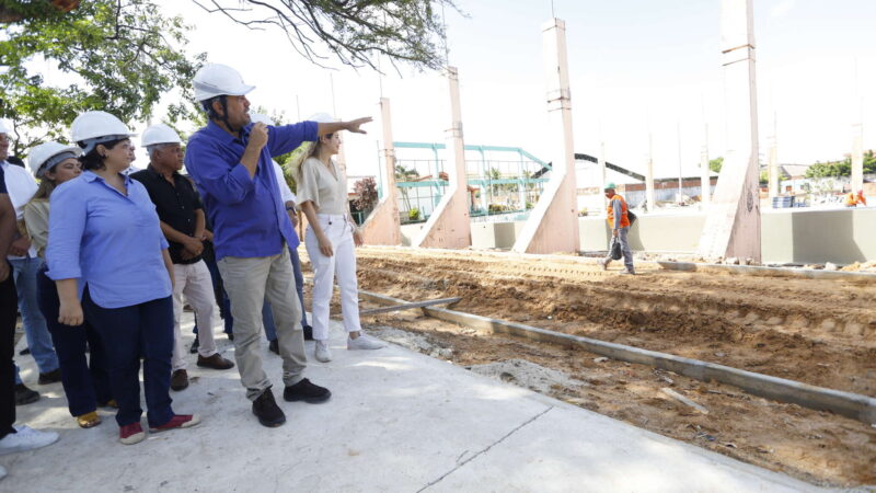 Governador Elmano de Freitas visita obras das Vilas Sociais em Fortaleza