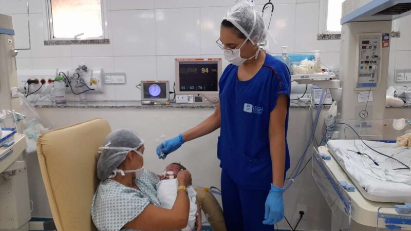 Hospital Regional Norte alcança índice de 97% de aleitamento em bebês na alta da Neonatologia