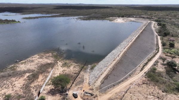Cogerh recupera estruturas de barragens Broco, Umari e Trapiá II