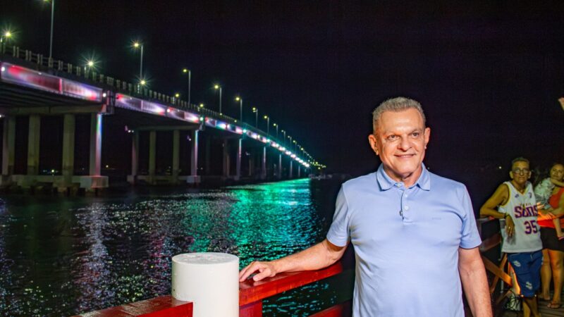 Prefeitura de Fortaleza entrega nova iluminação da ponte sobre o Rio Ceará