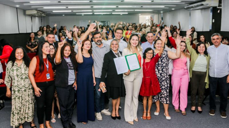 Novos membros do Conselho de Assistência Social tomam posse, nesta sexta-feira (2)