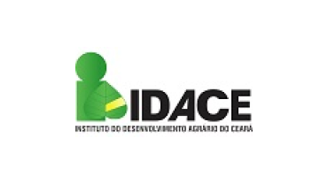 Idace entrega títulos em Tabuleiro do Norte