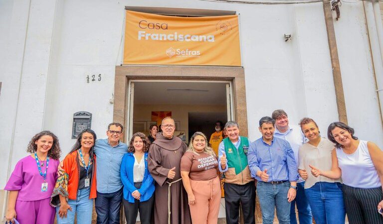 Ministros de Peru e Chile visitam projeto social para moradores de rua no Rio