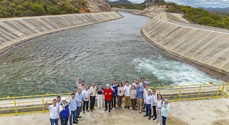 “Resolvi fazer essa obra porque acredito que ela é a redenção de um povo”, diz Lula sobre transposição do Rio São Francisco