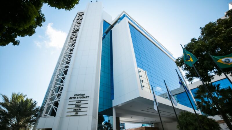 Alece celebra os 75 anos da Fiec em solenidade nesta terça