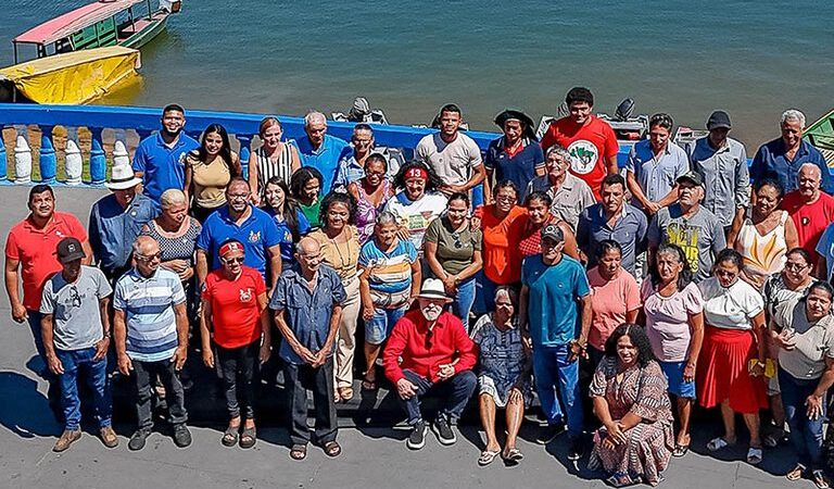 Lula entrega 1,9 milhão de hectares de terras da União ao povo do Tocantins