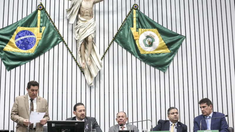 Alece aprova nesta quarta dois projetos do Executivo e 19 de parlamentares