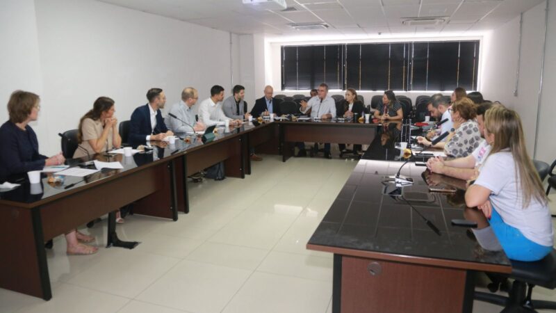 Prefeitura de Fortaleza recebe comitiva alemã em ação de intercâmbio internacional em saúde