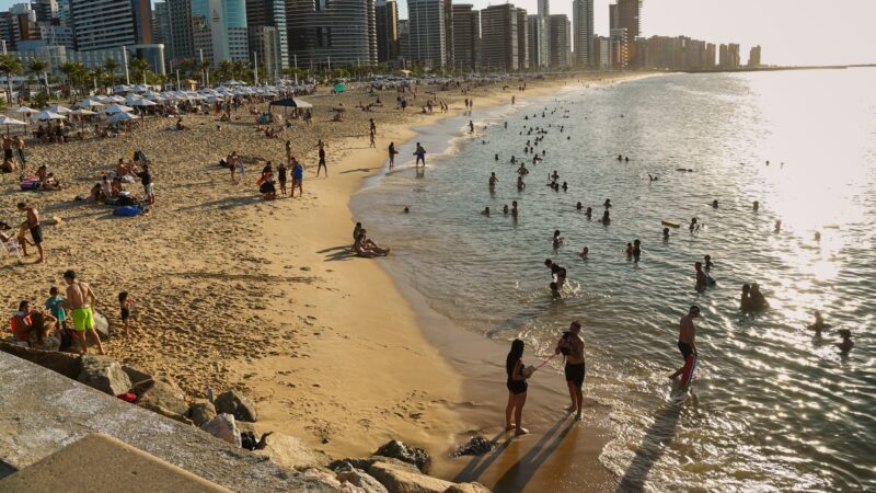 Fortaleza já recebeu mais de 3,3 milhões de turistas em 2025