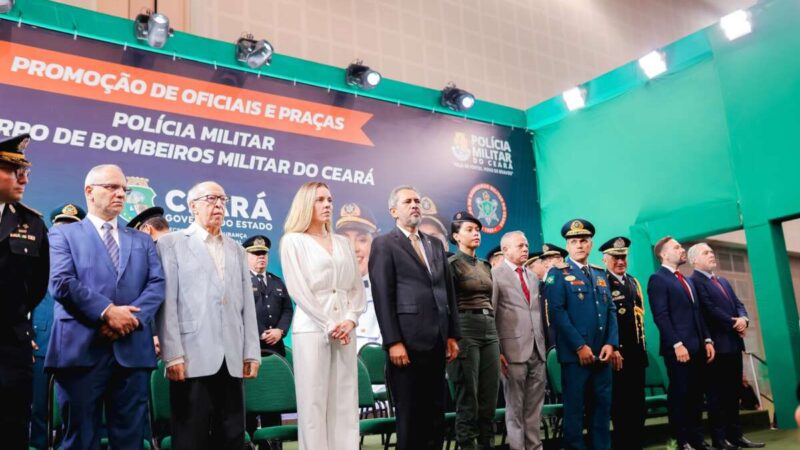 Governo do Ceará promove 2.532 militares durante solenidade em Fortaleza
