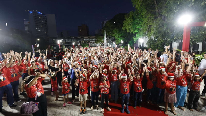 Natal Ceará Sem Fome reúne 500 crianças no Palácio da Abolição