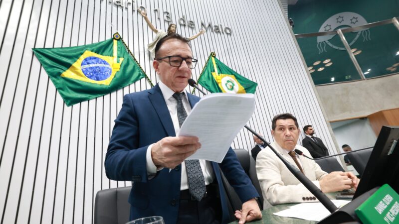 Alece inicia tramitação de 21 novas proposições nesta terça-feira