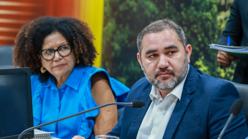 Propostas de parlamentares são aprovadas em reunião da Comissão de Direitos Humanos nesta terça