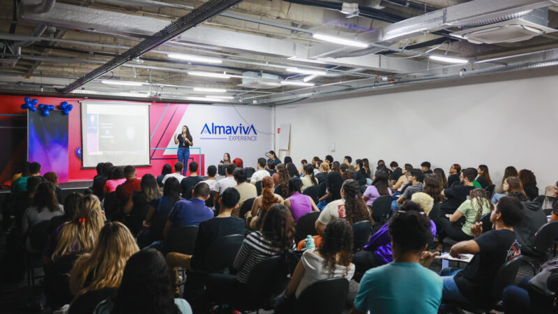 Ceará inicia o ano com a contratação de cerca de 300 profissionais selecionados no Viradão do Emprego