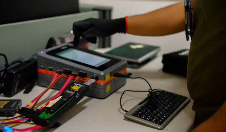 Tecnologia de padrão internacional reforça atuação da Pefoce na perícia digital