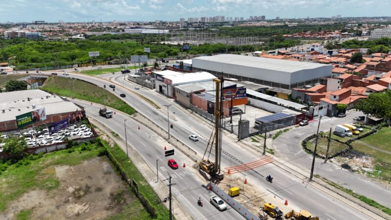 Av. Alberto Craveiro terá bloqueio temporário nos dois sentidos neste domingo (22); confira os horários e desvios