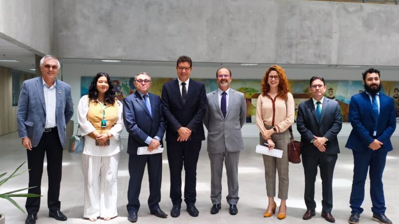 Comissão de Direitos Humanos da Alece discute mediação de conflitos fundiários com TJCE