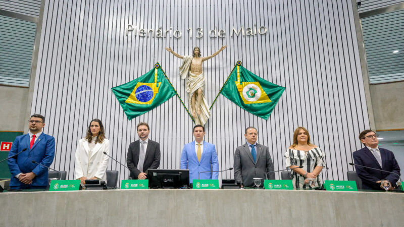 Debate sobre importância do farmacêutico para saúde marca homenagem à categoria na Alece