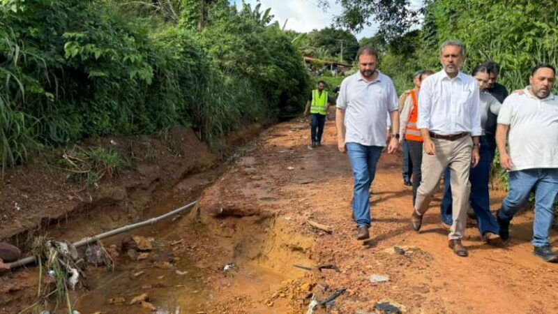 “A prioridade é garantir a integridade física dos cidadãos”, declara governador Elmano ao acompanhar trabalhos de salvamento em Tianguá