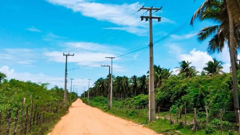Seinfra avança com investimento de R$ 11 milhões para modernizar rede elétrica e fortalecer turismo no Litoral Norte