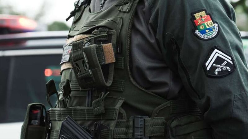 Polícia Militar captura grupo suspeito de furto a comércio em Boa Viagem