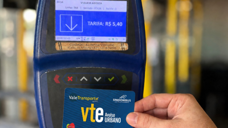 De QR Code a vale avulso: como turistas podem pagar passagem no transporte público de Fortaleza