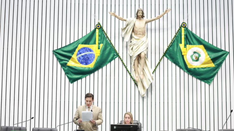 Alece dá início à tramitação de 17 novas proposições de parlamentares nesta terça