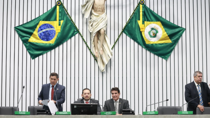 Quatorze proposições iniciam tramitação na Assembleia Legislativa nesta quarta-feira
