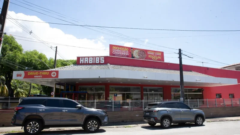 Entenda a crise da dona do Habib’s, grupo com dívida milionária e 10 lojas no Ceará