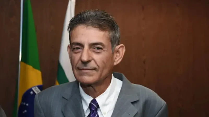 Juiz afastado após beber vinho em sessão em MG seguirá recebendo salário de R$ 83,5 mil
